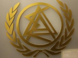 Ο θεσμικός ρόλος του υπερασπιστή Δικηγόρου – Αποδοκιμαστέα από τον ΔΣΑ η επώνυμη αναφορά θυμάτων στο δημόσιο λόγο – Δεκτικά αυστηρής κριτικής τα δημόσια πρόσωπα.